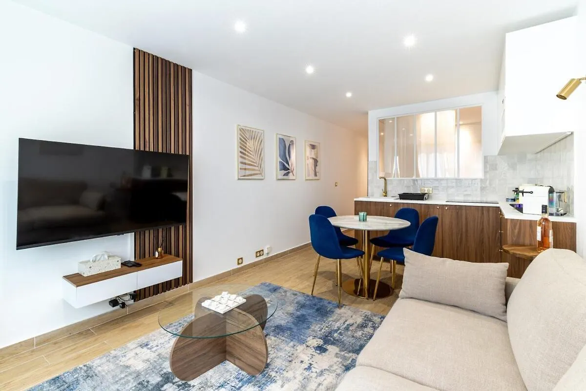 Appartement De Charme A 5 Minutes De La Mer Antibes France